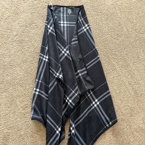 Cuddl Dud shawl/poncho